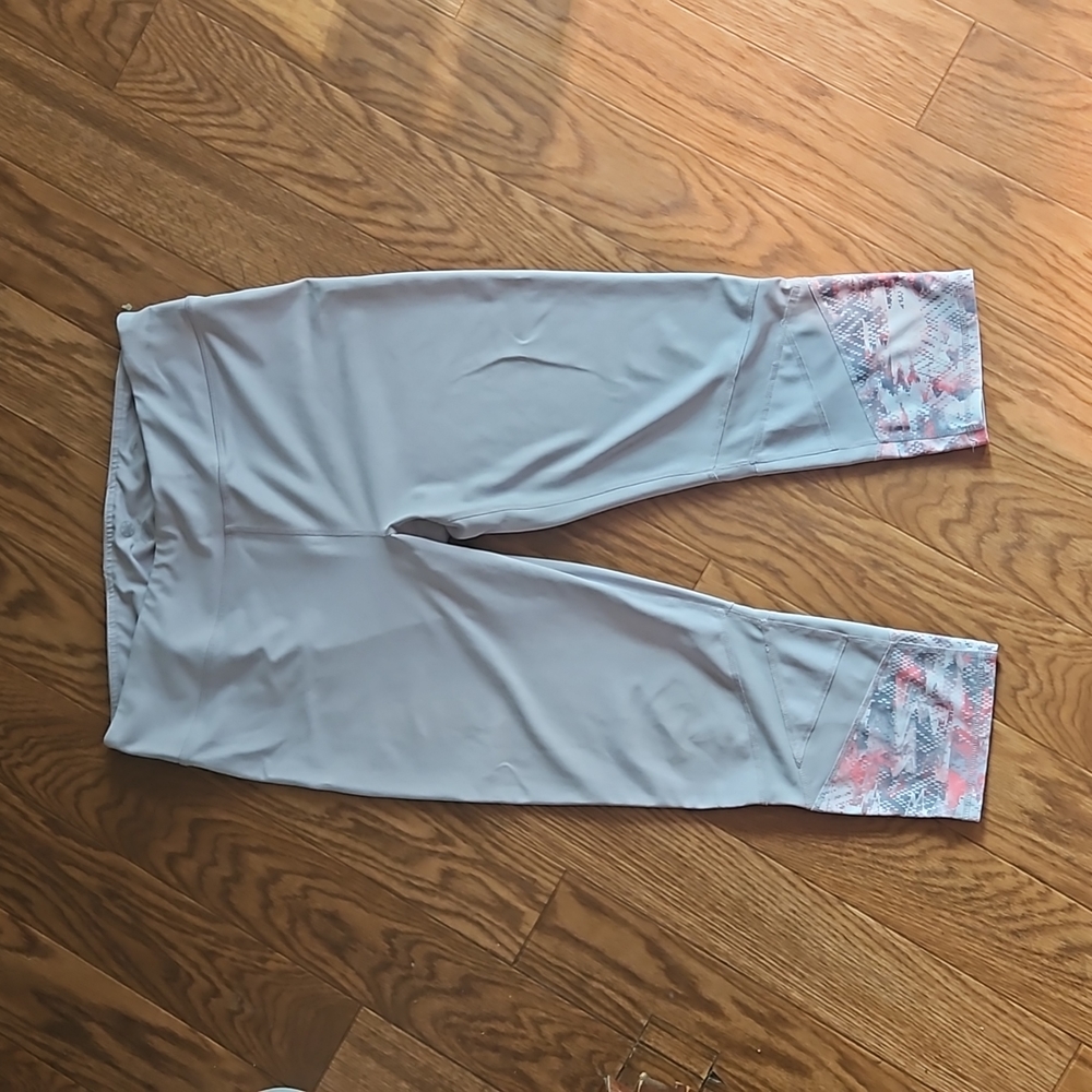Gaiam yoga capris